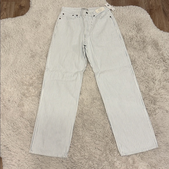 Abercrombie High Rise The Loose Jeans in Blue + White Stripe 30 Long - Picture 5 of 10